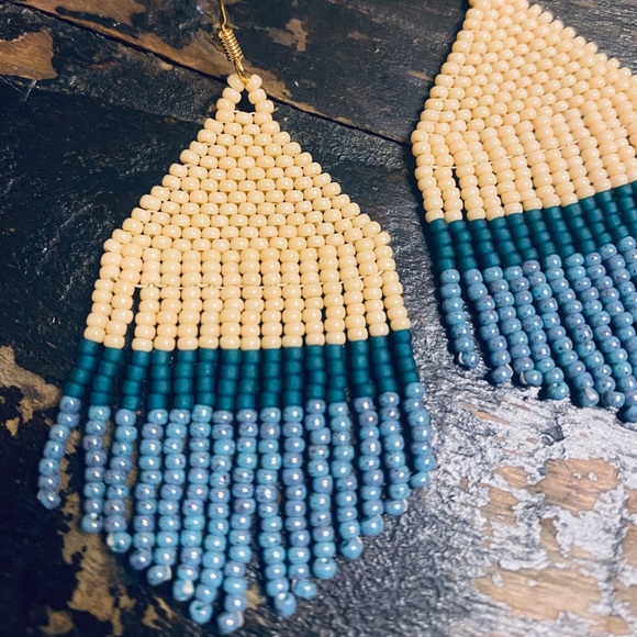 Handmade Seed Bead Earrings - Mini - Picture 2 of 4